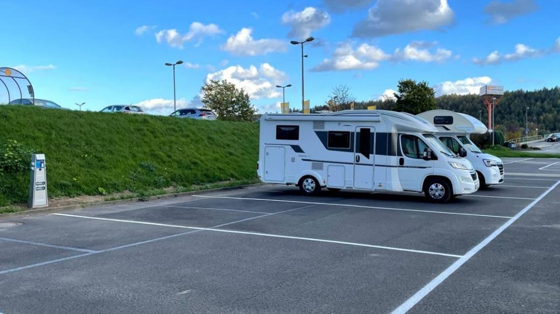 Stellplatz Wächtersbach — Area Autocaravanas in Wächtersbach