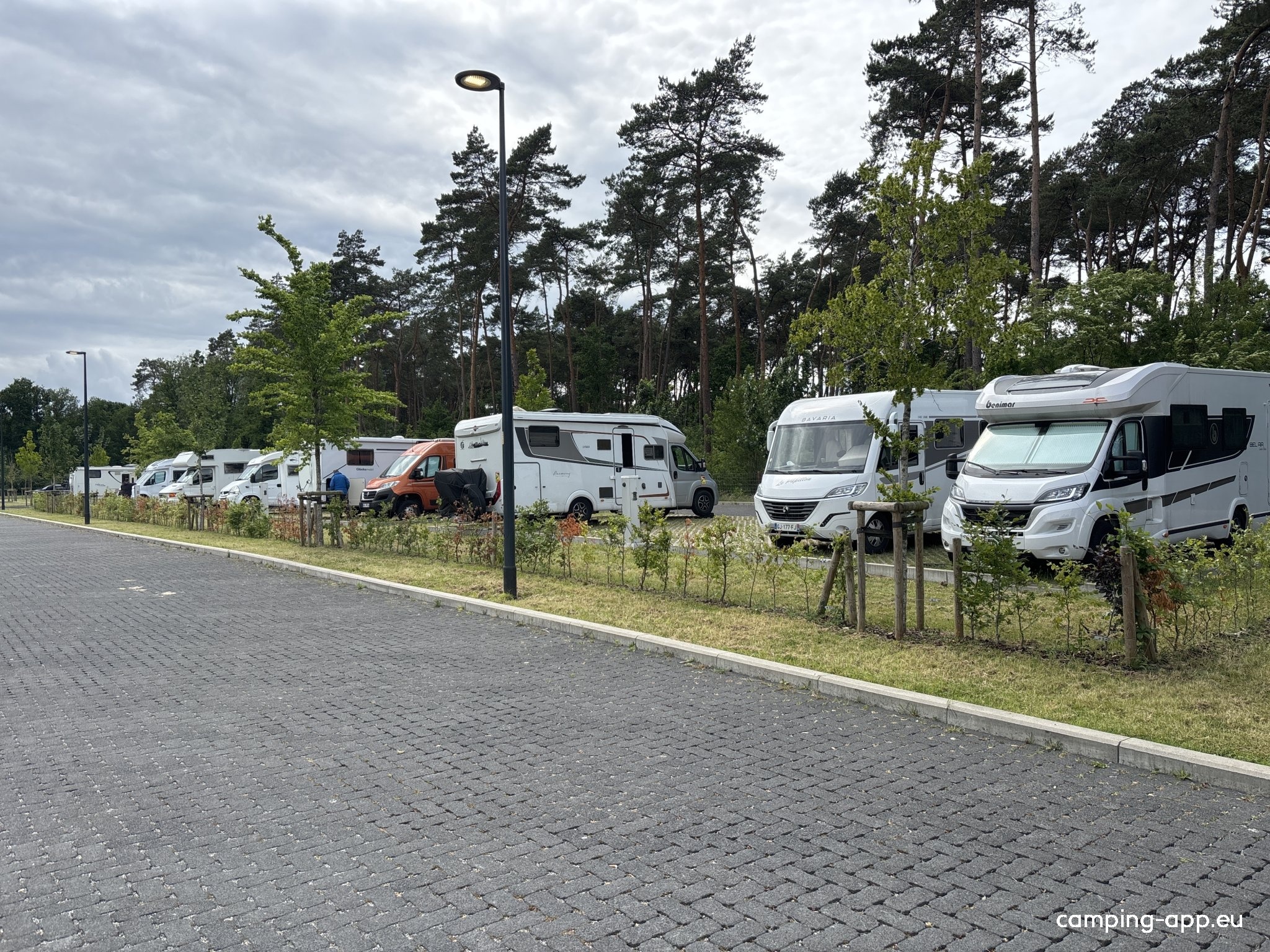 Camperterrein Kattevennen — Stellplatz in Genk