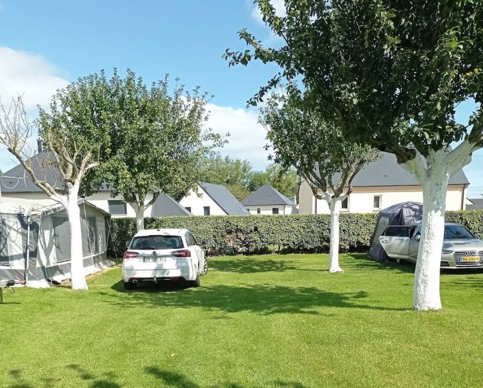 La Gentilhommière – Calvados du Père André — Campingplass in Banville