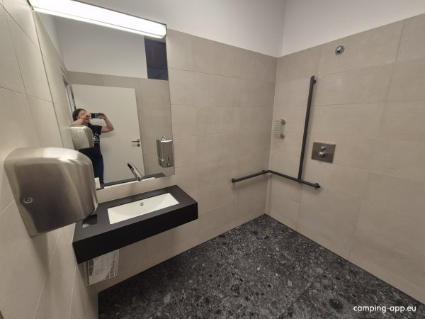 Wohnmobilhafen Liebenau — Photo 4