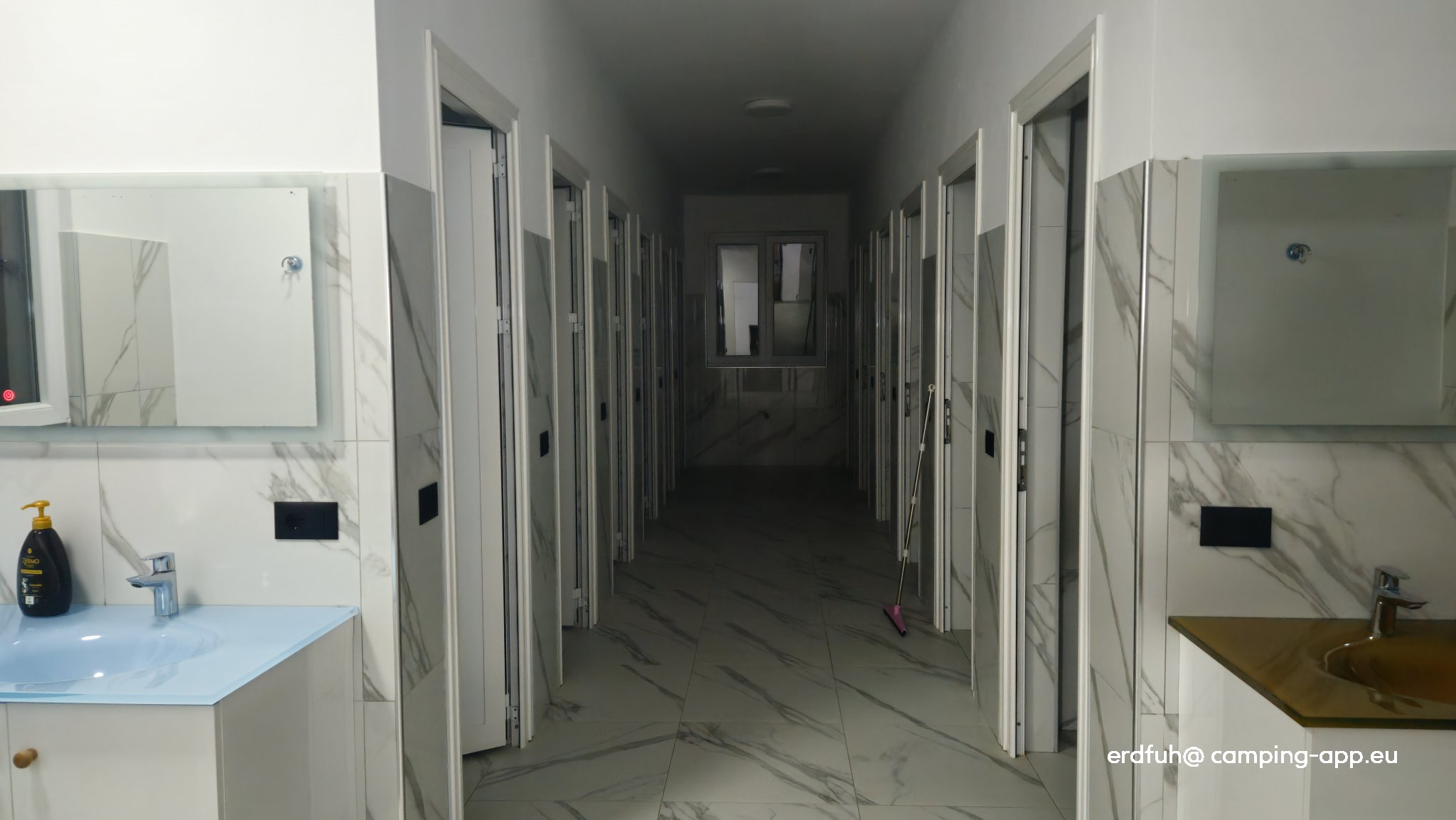 Camping Plazhi i Bardhe — Zdjęcie 4