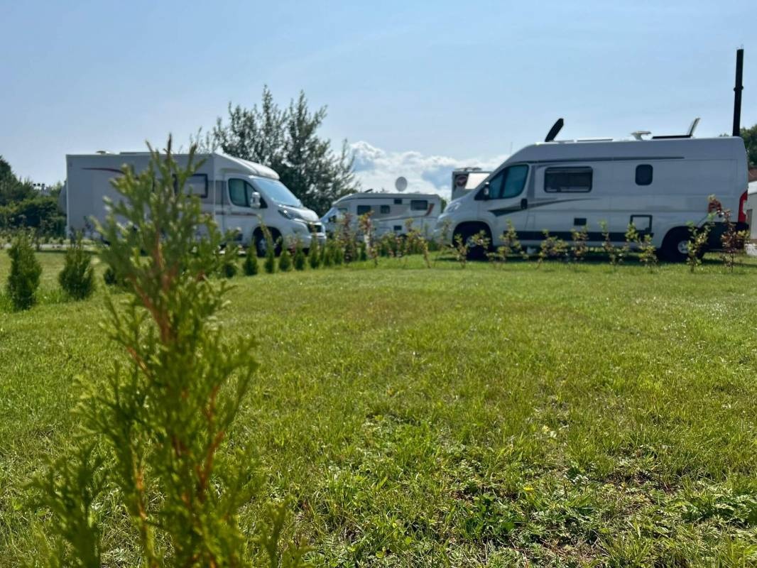 tocamper — 露营地 in Władysławowo