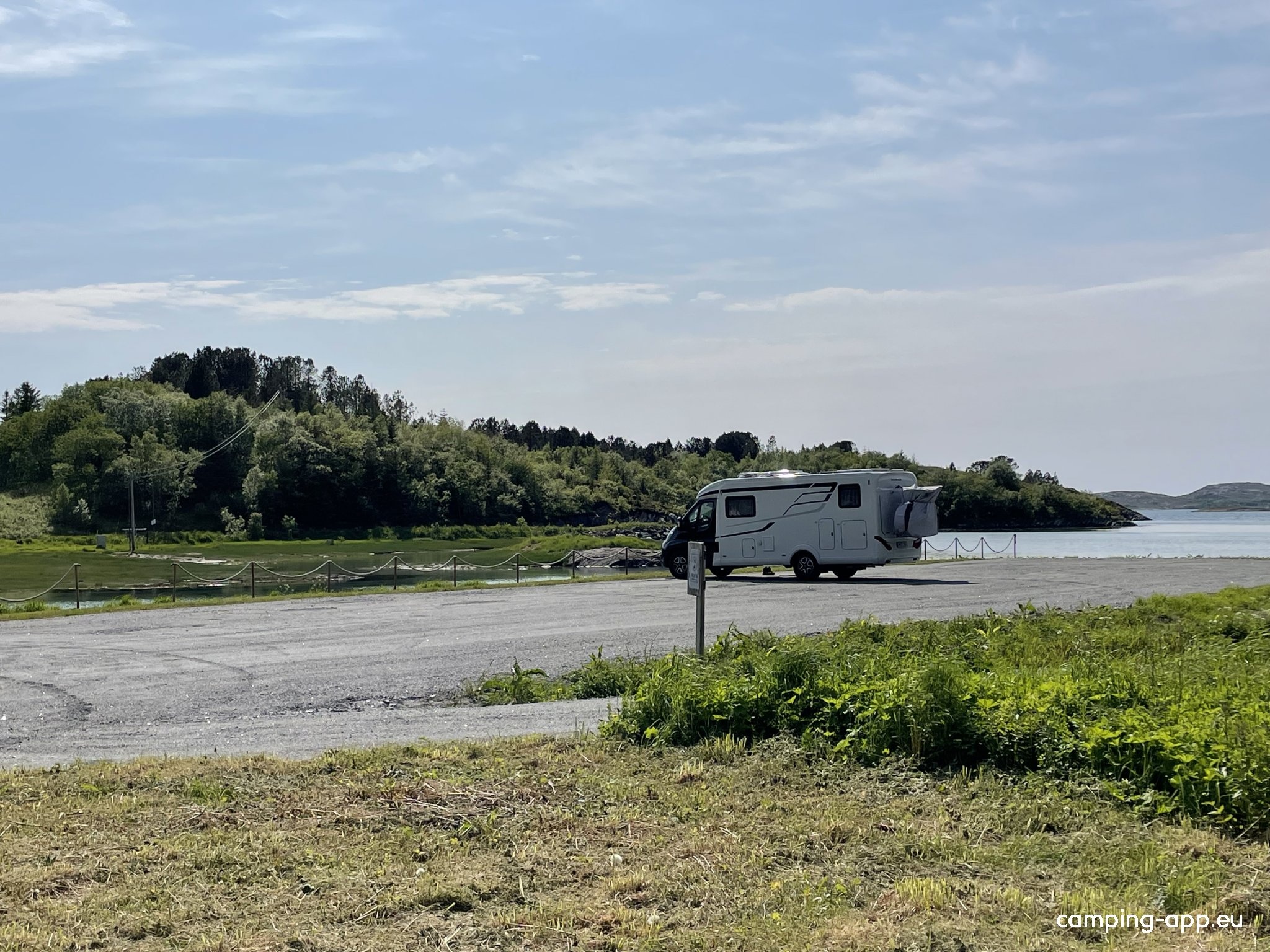 Stellplatz Rødøy — Sp. parking dla kamperów in Rødøy