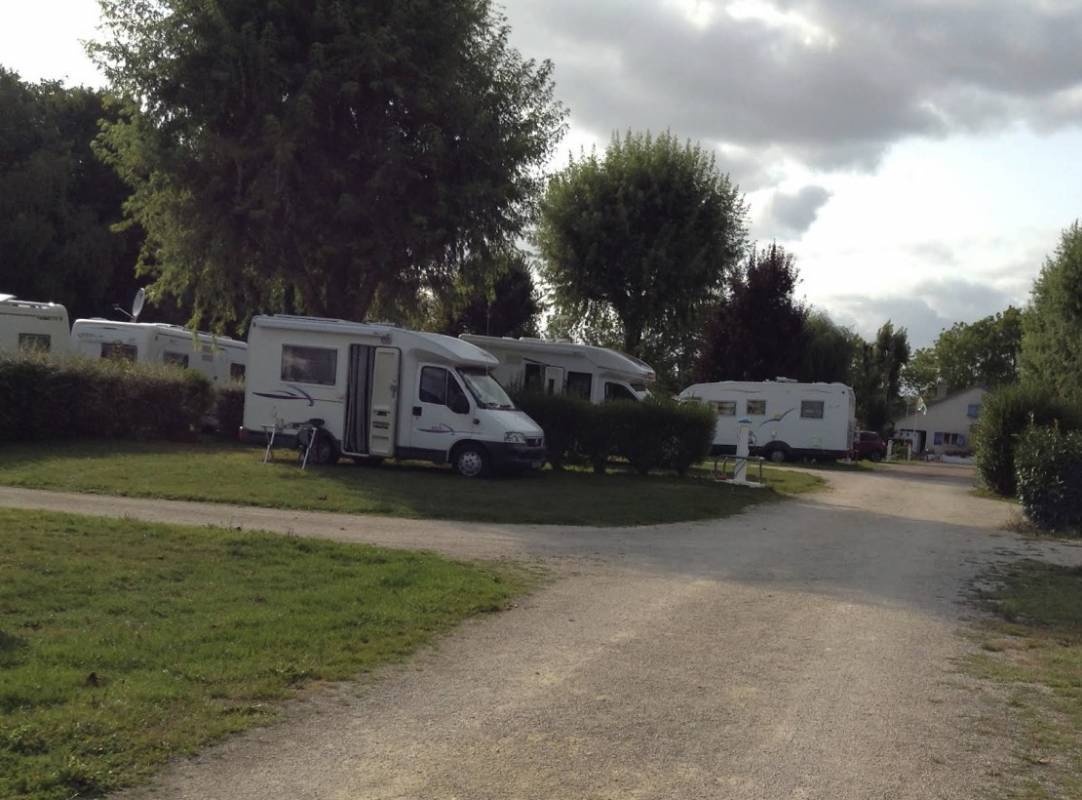 Camping Alesia ** — Campingplass in Venarey-les-Laumes