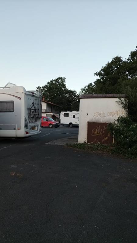 Stellplatz Arizcun — Campervan Site in Arizcun