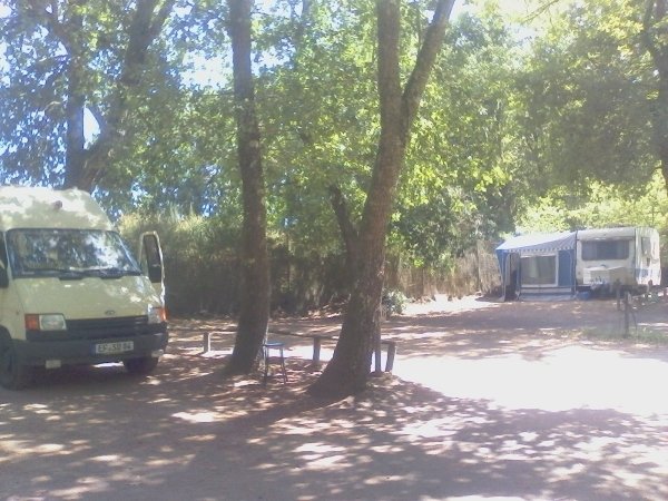 Stellplatz  Camping Arenteiro O Carballiño — Photo 2