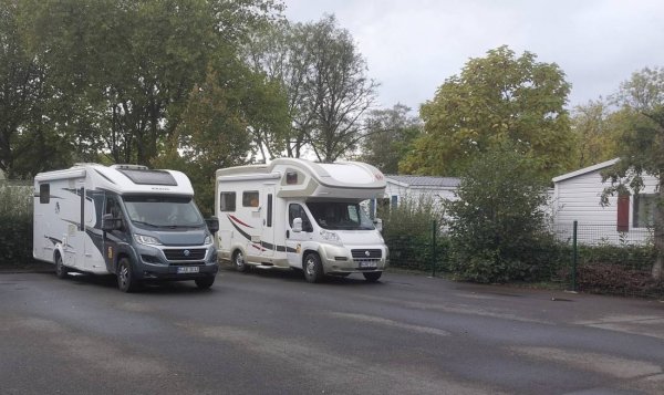Stellplatz Villedieu-les-Poêles-Rouffigny — Photo 2