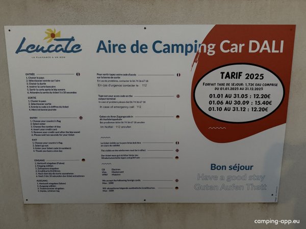 Lencate Aire de Camping Car Dali — Photo 4