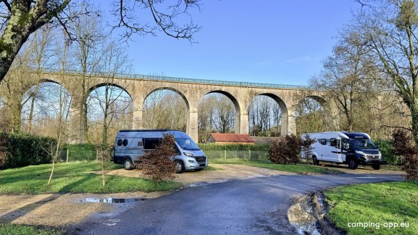 Stellplatz Saint-Benoît — Foto 3