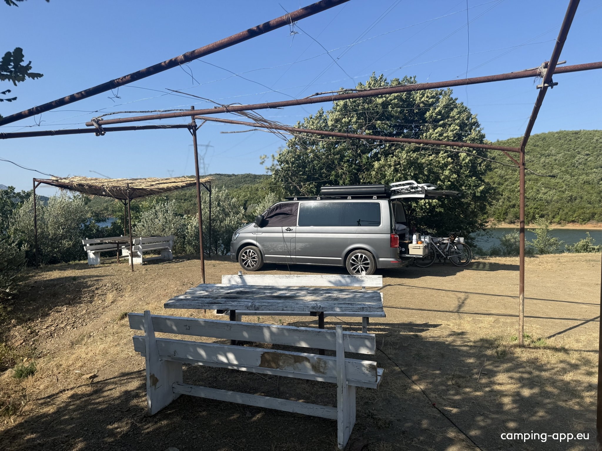 Camping Lisna — Campingplads in Vau i Dejës