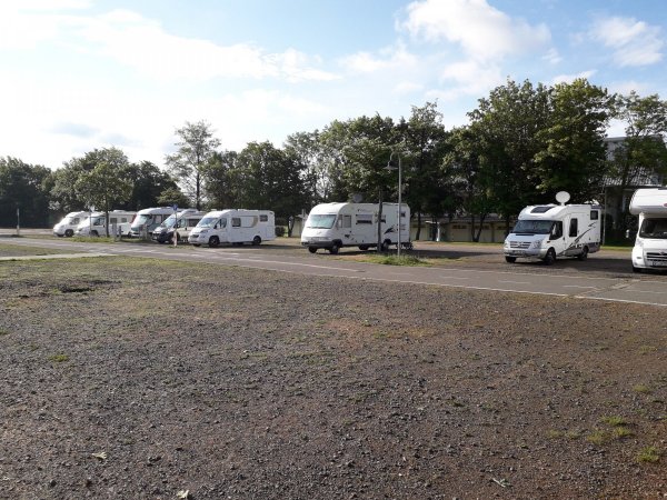 Stellplatz am Festplatz Osthofen