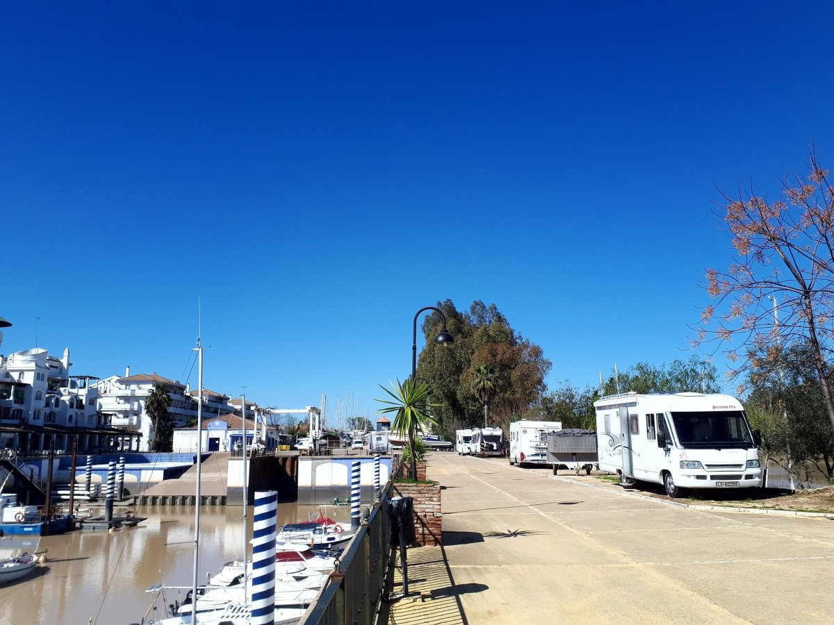 Stellplatz Gelves — Stellplatz in  Gelves