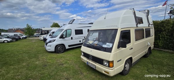 Automobilių stovėjimo aikštelė