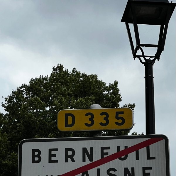 Berneuil Sur Aisne — Photo 4
