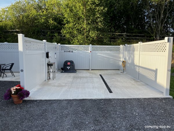 Thelmount Camping — Photo 5