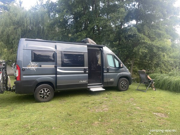 Willow Camp — Photo 6