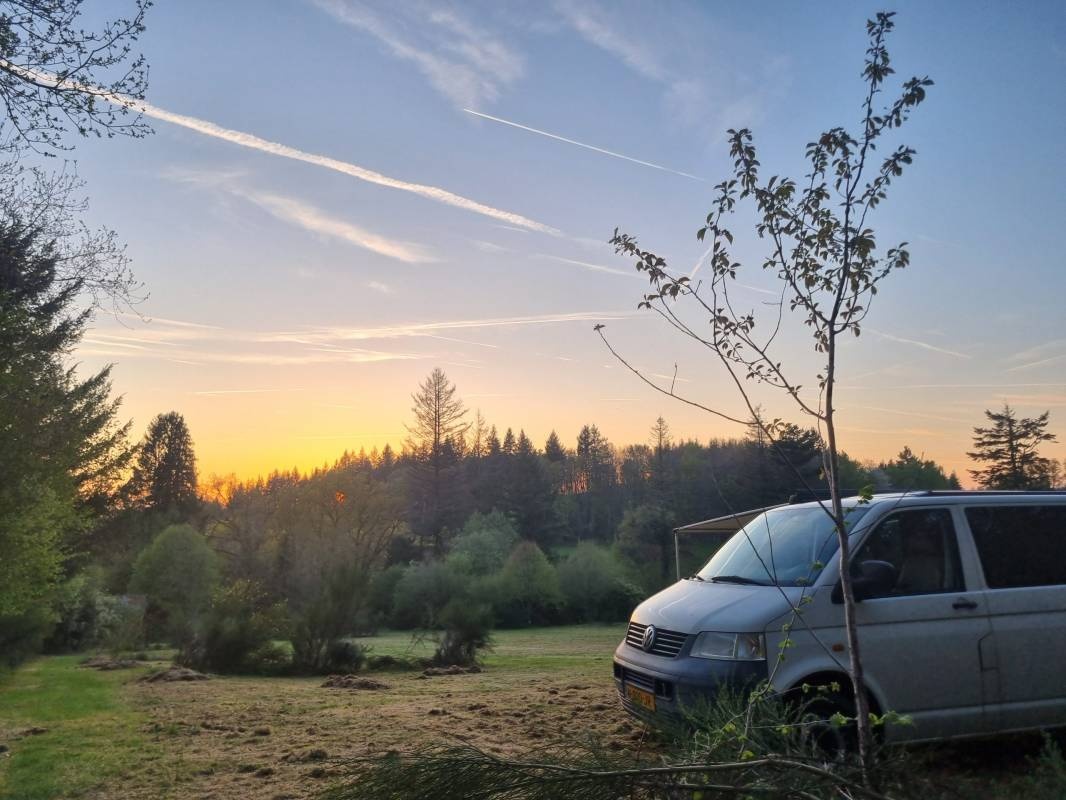 Les Quatre Saisons - Camping & Gîtes — Campingplats in Soubrebost