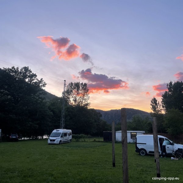 Aquarius River - Camp