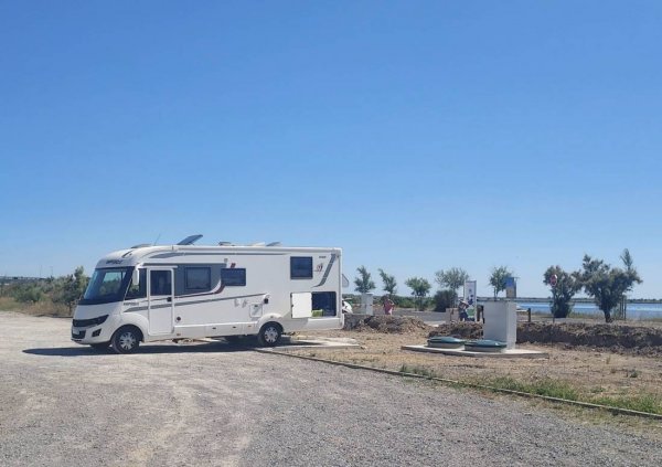 Aire de camping-car de Frontignan — Photo 3