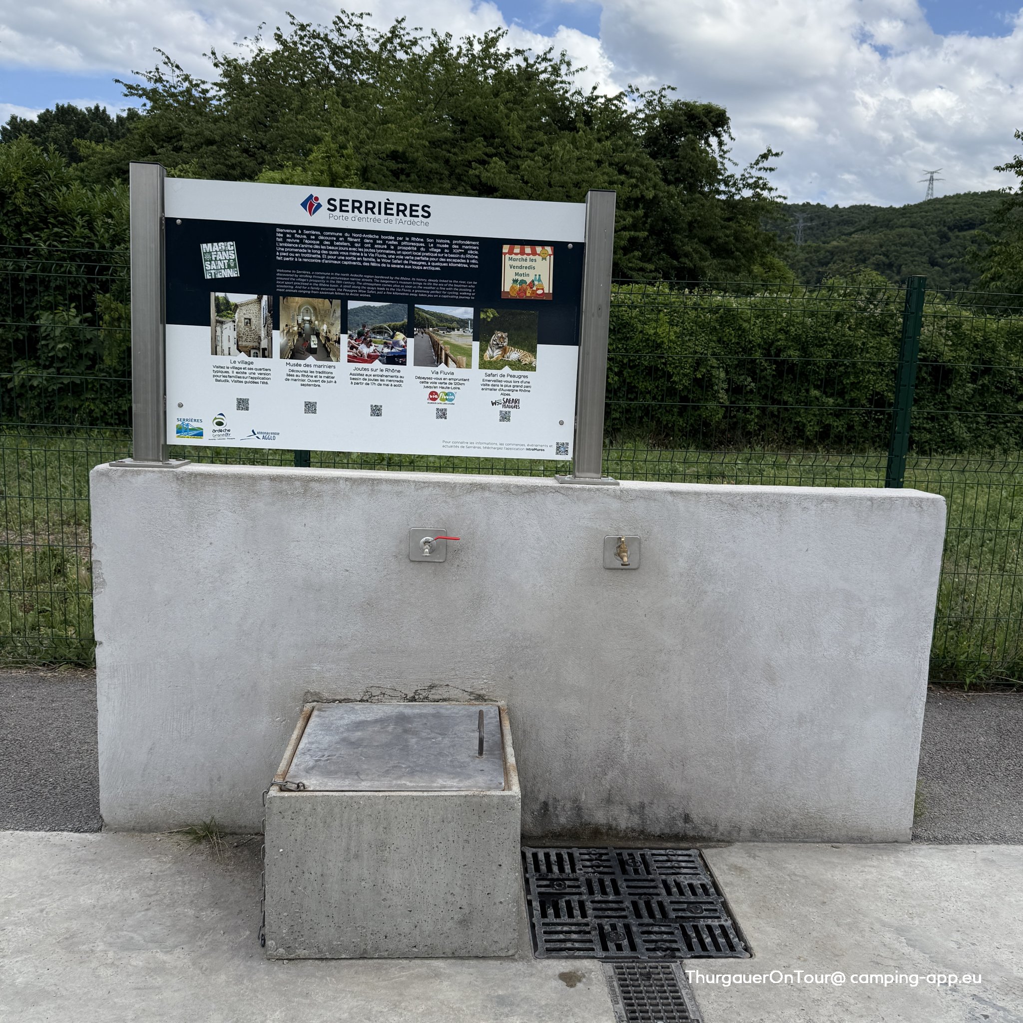 Stellplatz Serrières — Foto 6