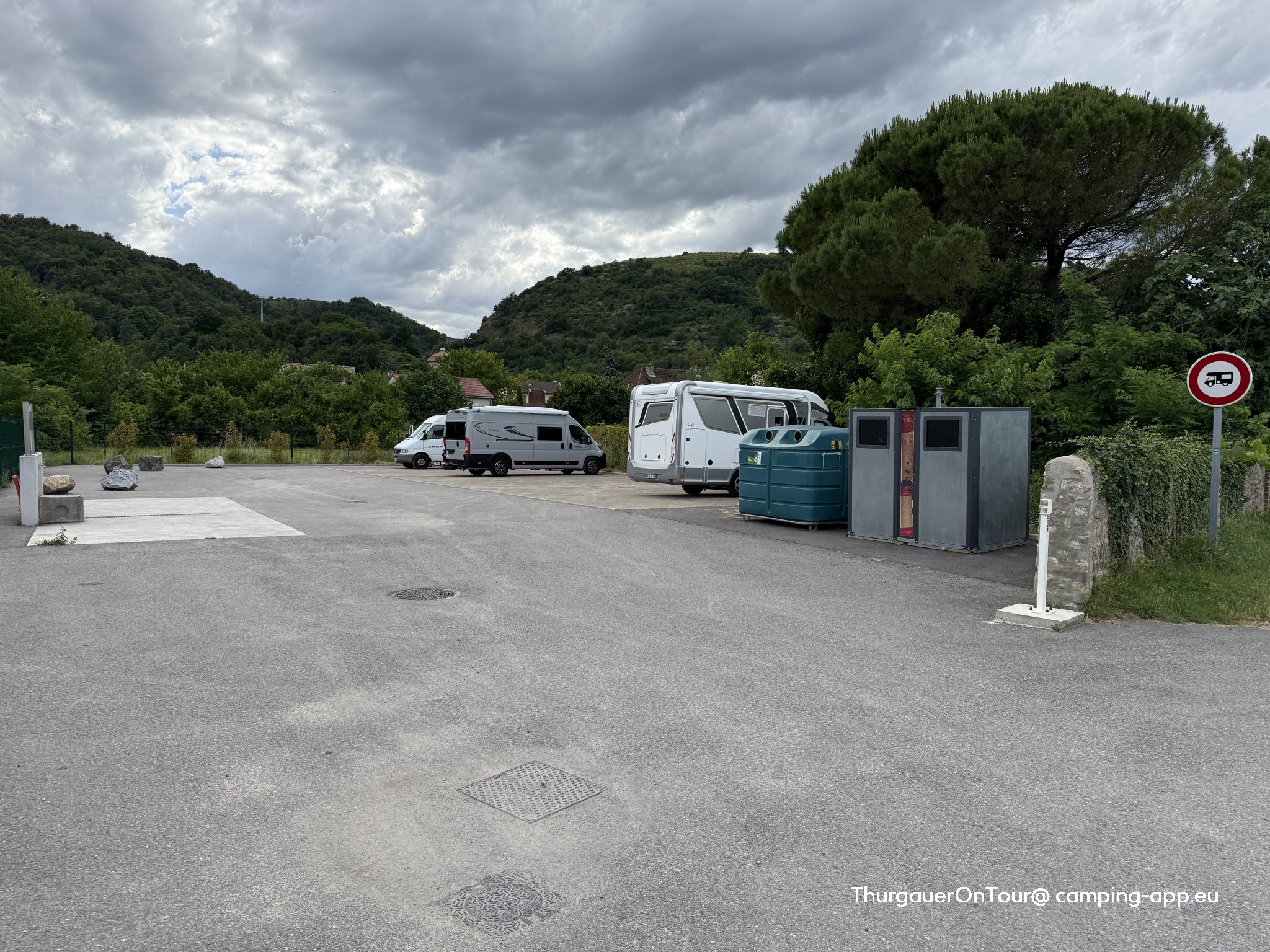 Stellplatz Serrières — Aire camping car in Serrières