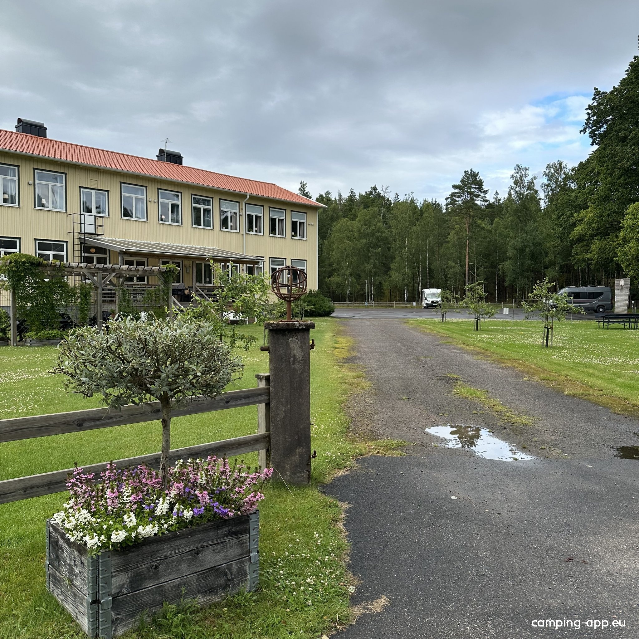 Kalvs Skolhus — 露营车营地 in Svenljunga kommun