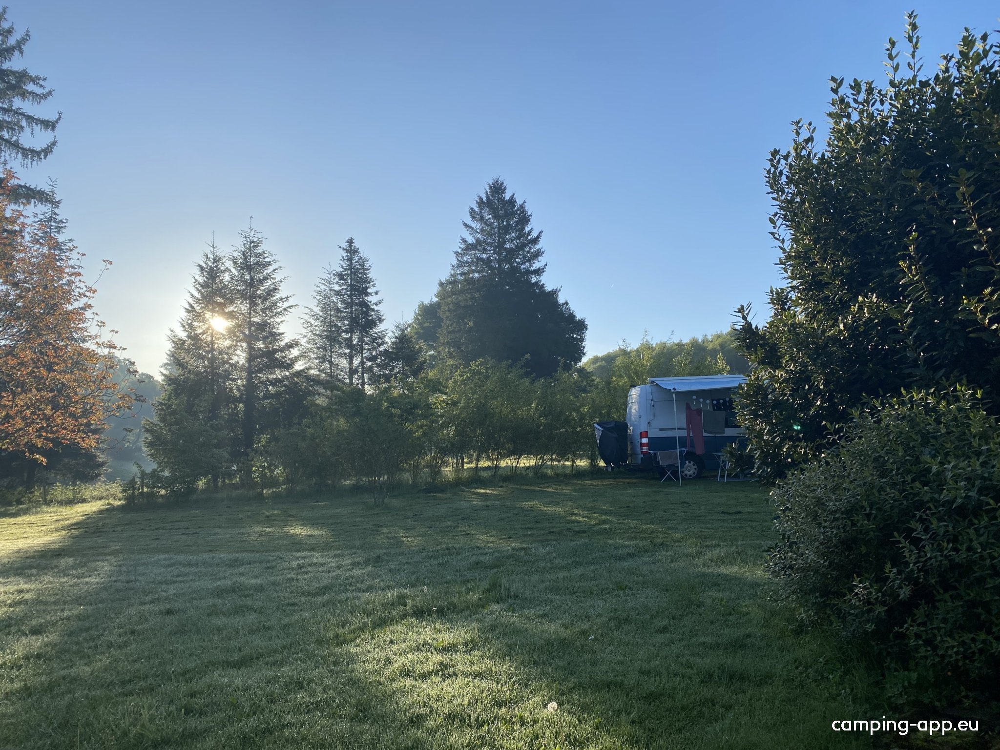 Le Mas Bellanger — Campingplats in Saint-Pierre-Chérignat
