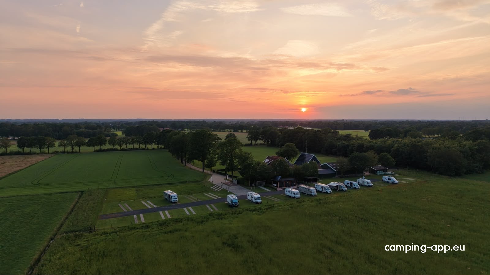 Camperplaats Ool Beernink — Area Autocaravanas in Lattrop-Breklenkamp