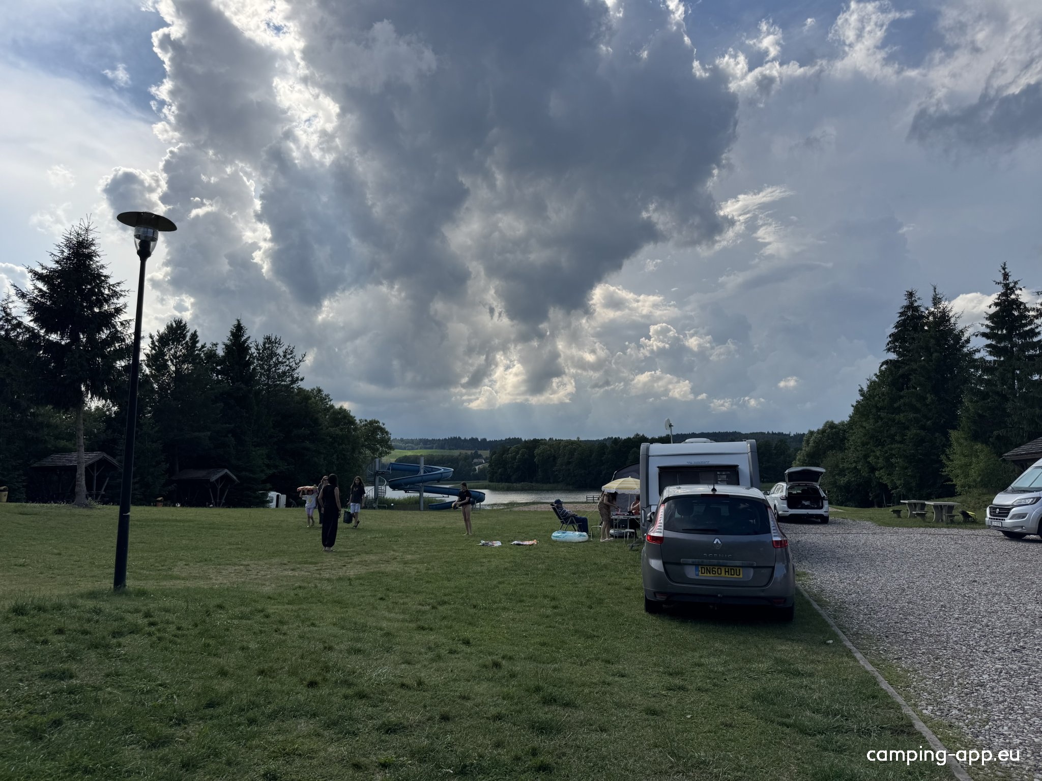 Pobondzie — Campingplass in Pobondzie