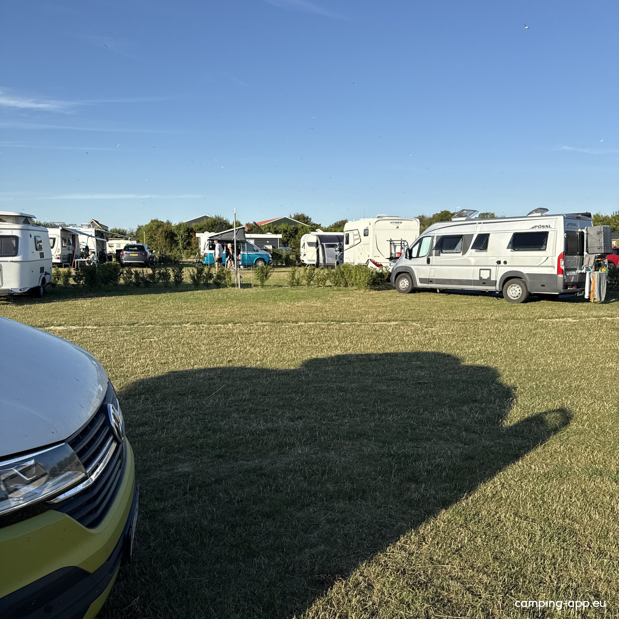 Camping Corneliahoeve — Campingplatz in Ouddorp