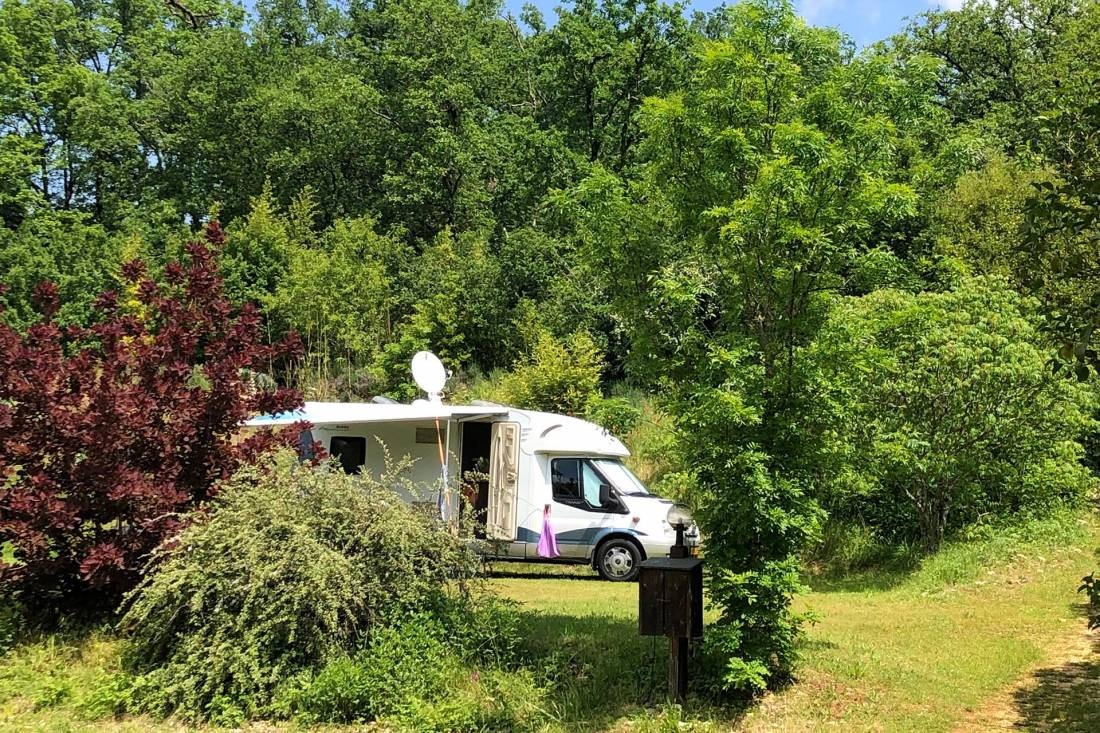 Camping Naturiste Le Marcassin (FKK) — Campingplats in Saint-Aubin-de-Nabirat