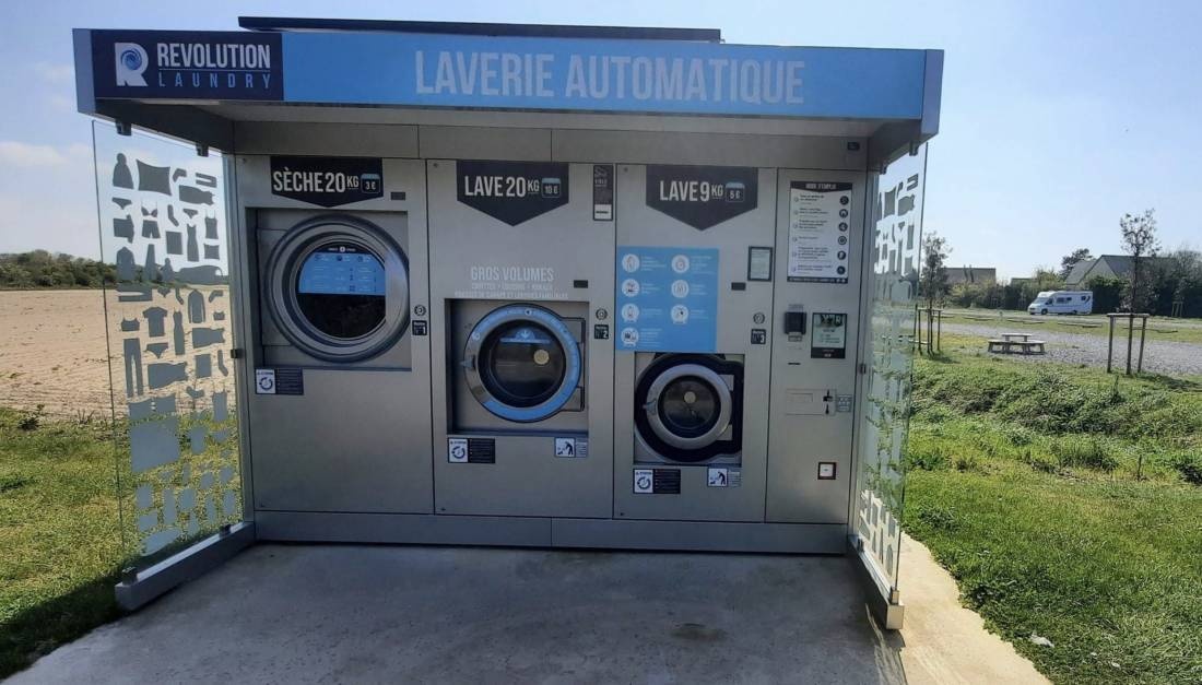 Stellplatz Saint-Germain-sur-Ay — Camperplads in Saint-Germain-sur-Ay