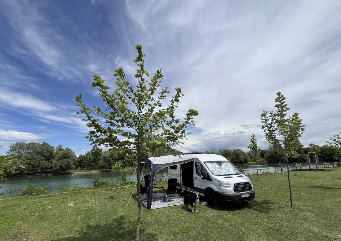 Camp Vranjia — Kamp yeri in Golubovci