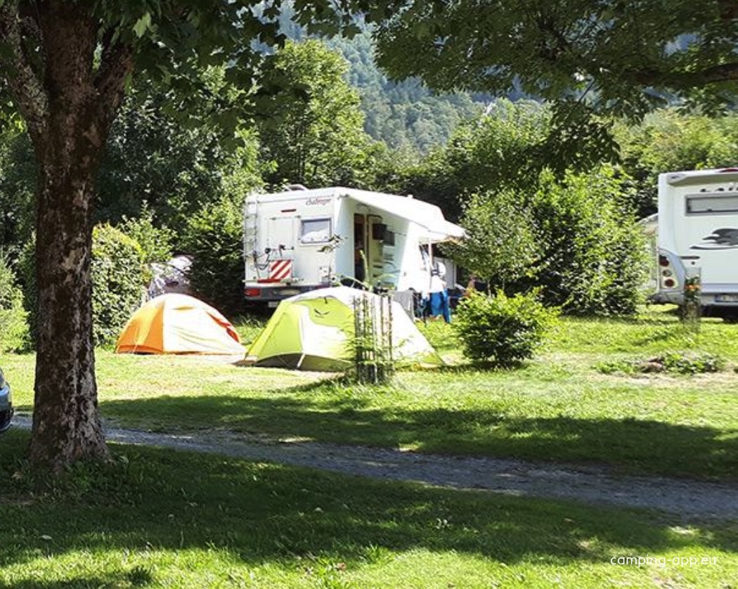 Camping les Cimes *** — Kamp yeri in Chamonix-Mont-Blanc