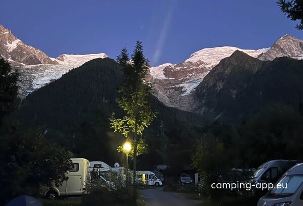 Camping Les Verneys ** — Photo 2