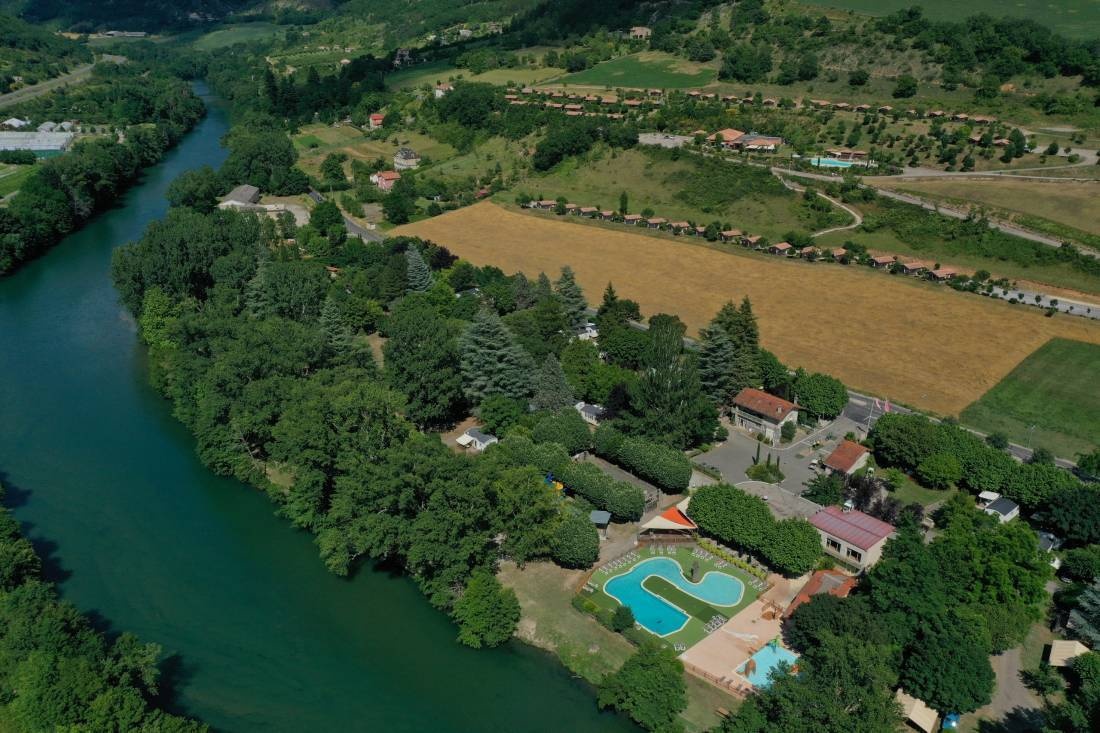 Camping Le Millau Plage **** — Campingplass in Millau