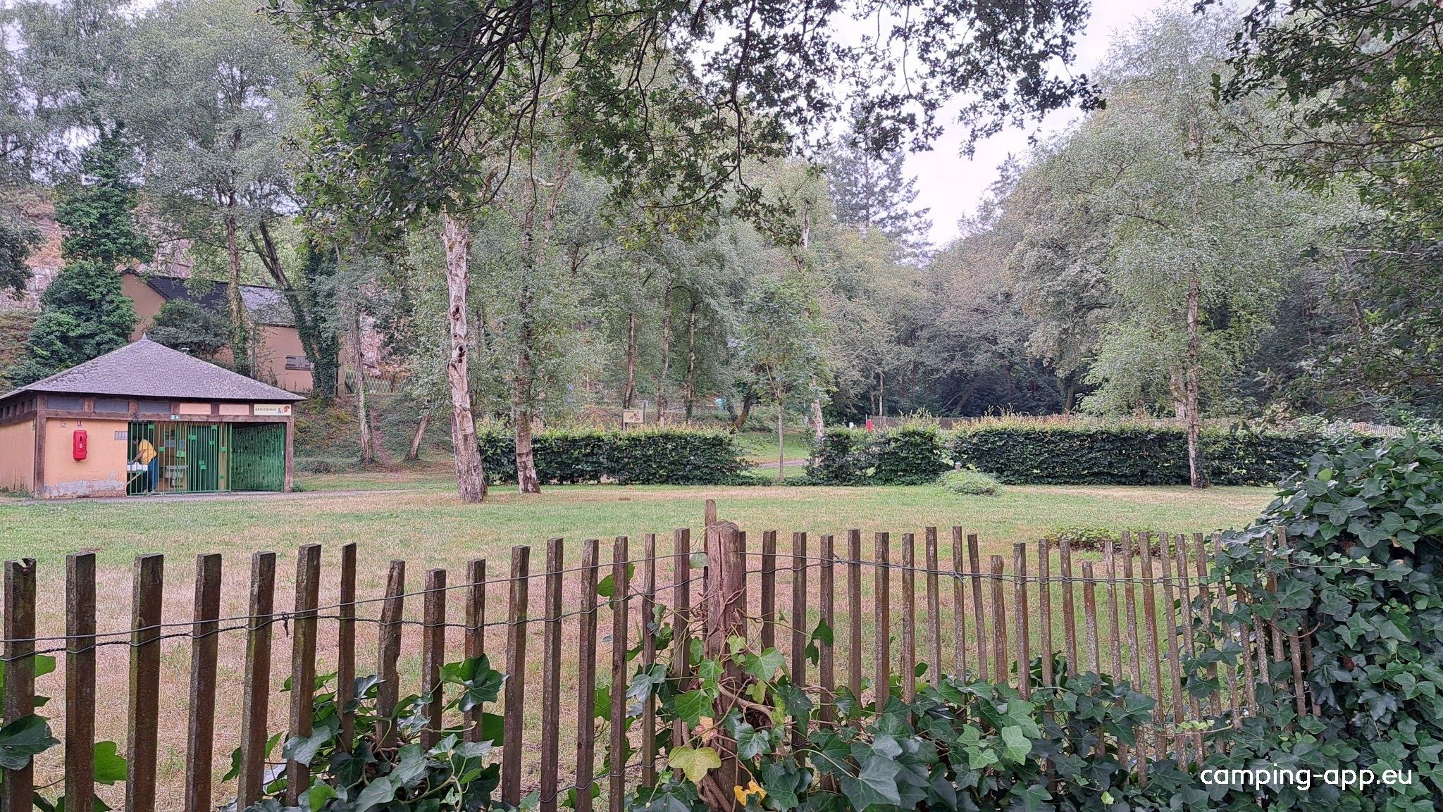 Camping Municipal La Marette — Camping in Saint-Malon-sur-Mel