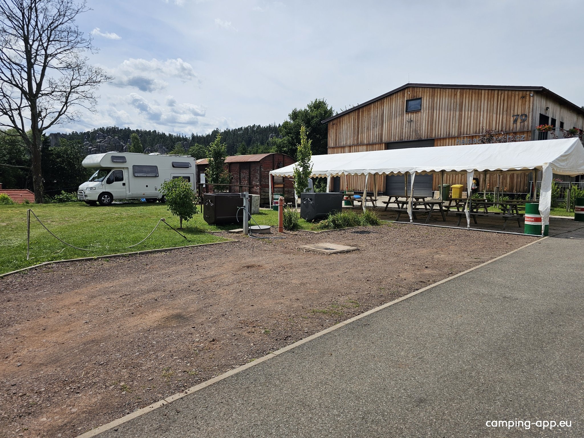 Karavanpark Adršpach — Area Autocaravanas in Adršpach