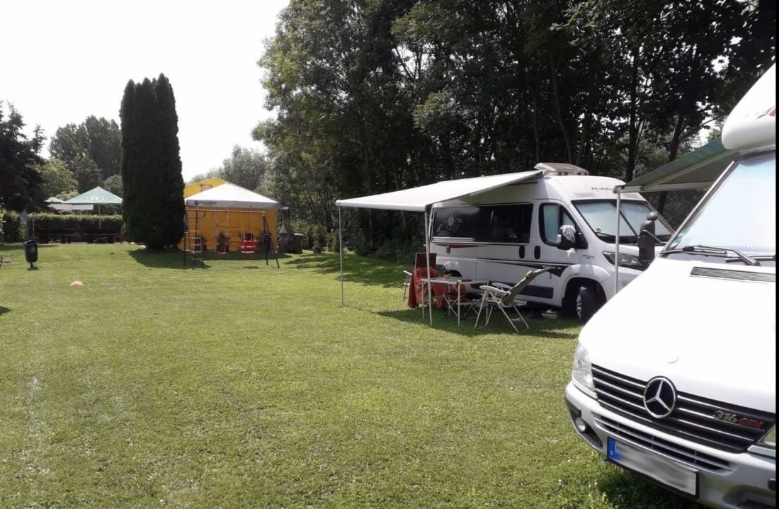 Campingplatz Pfeffer — Camping in Stockstadt am Rhein