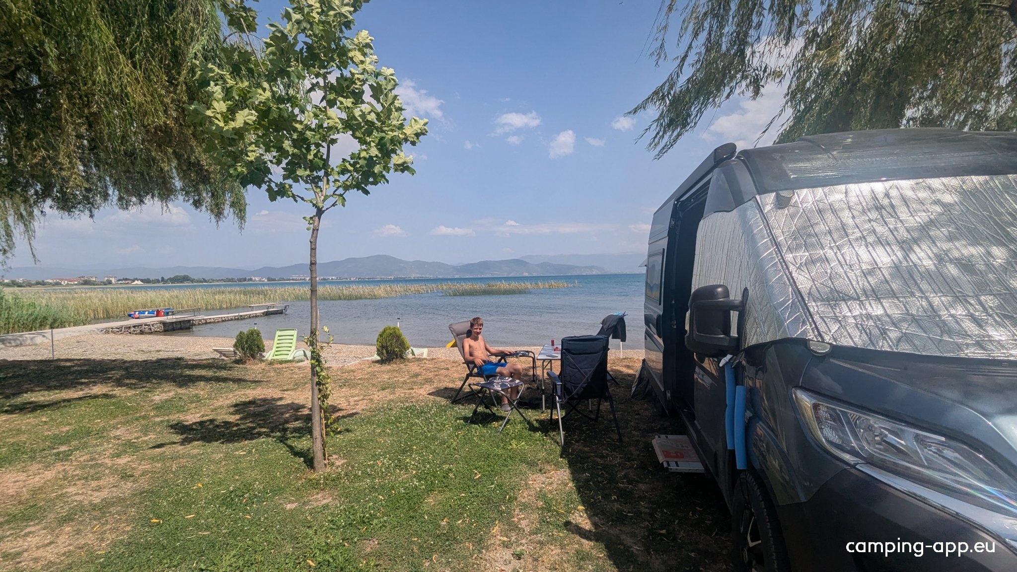 Camping Lira — Campingplats in Калишта