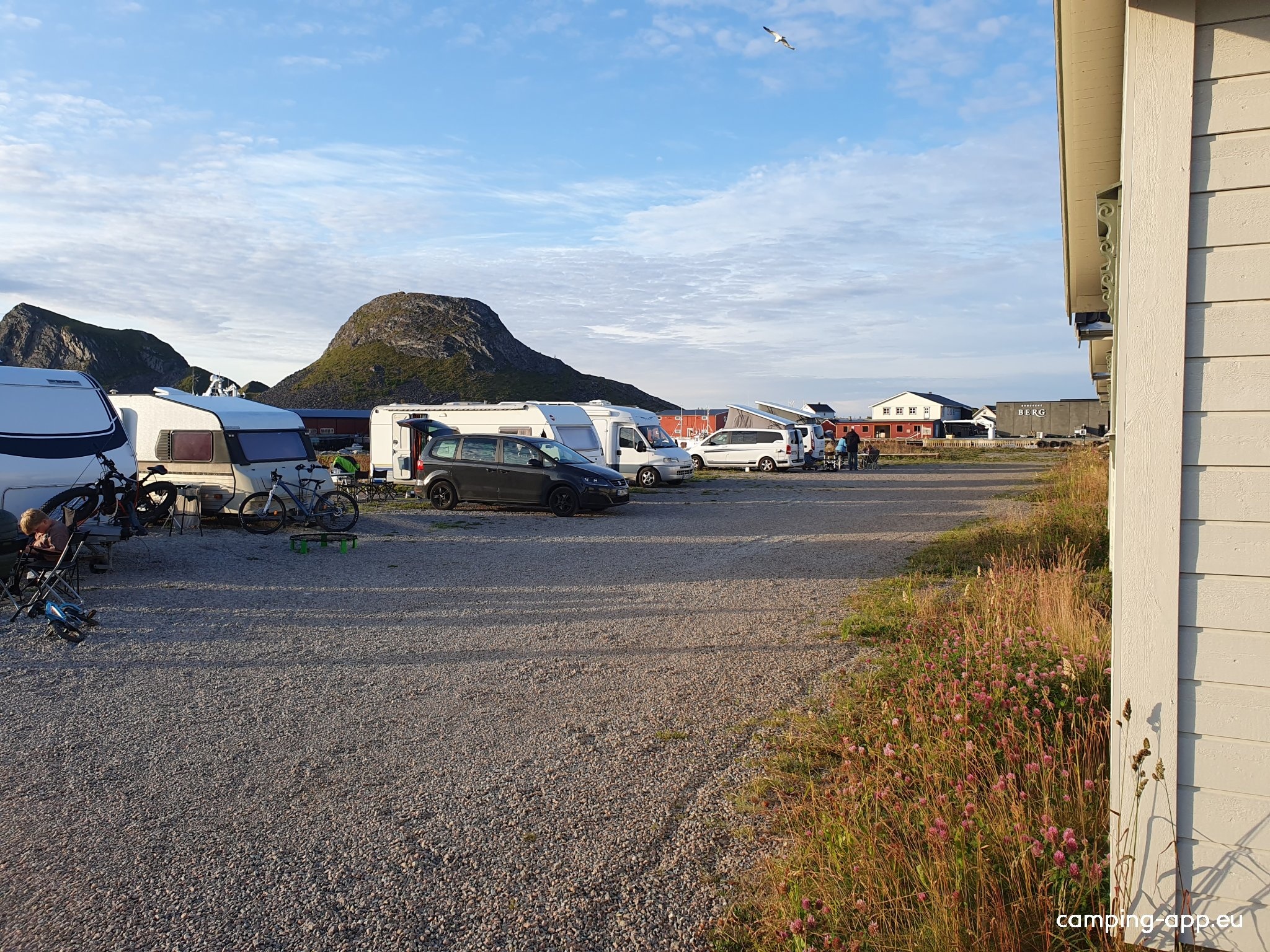 Værøy Bryggehotell — Area di sosta in Værøy