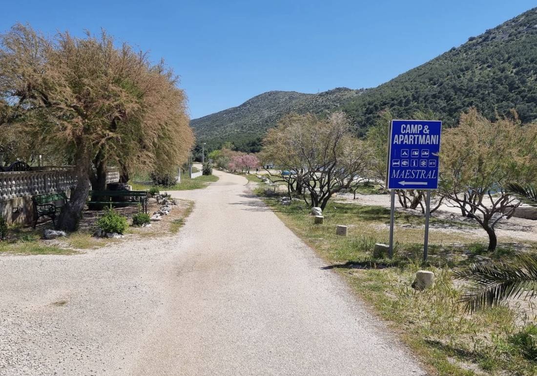 Autocamp Maestral — Bobilplass in Grebaštica