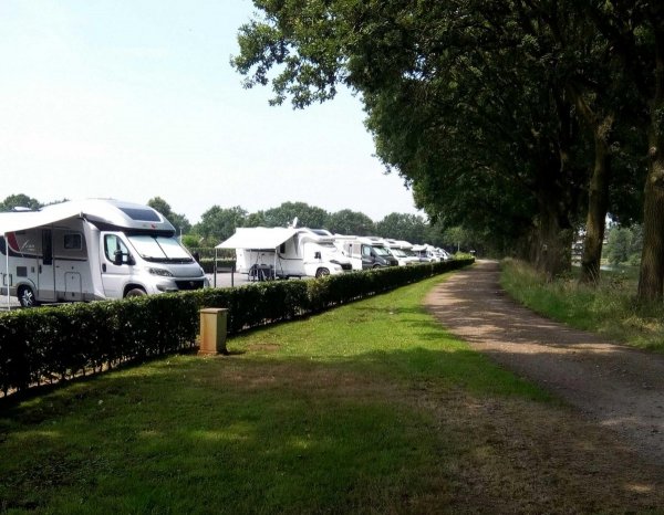 Camperplaats Oirschot — Photo 3