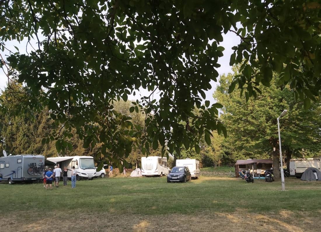 Kéktó Kemping — Campingplass in Gyékényes
