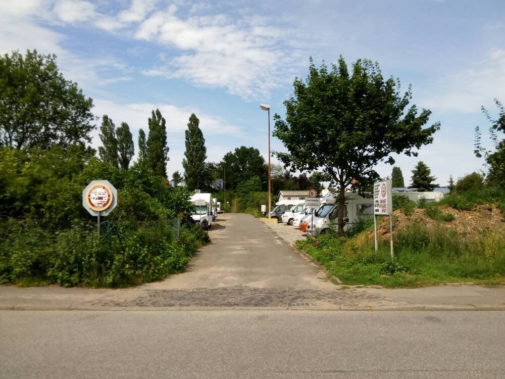 Wohnmobil Treff Lübeck — Ställplats in Lübeck