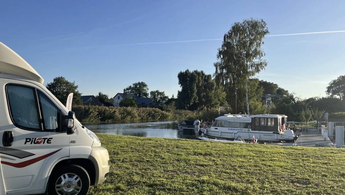 Przystań na Żuławach — Sítio para autocaravanas in Rybina