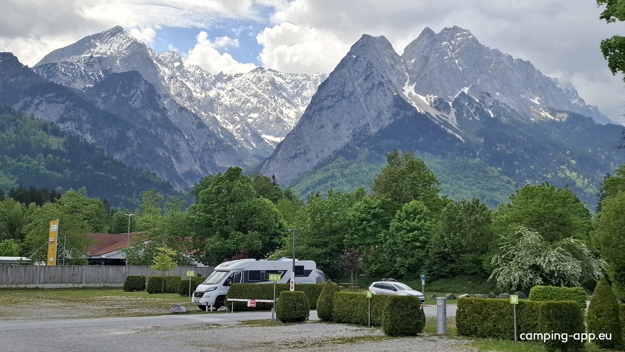 Camping Erlebnis Zugspitze — Bobilplass in Grainau