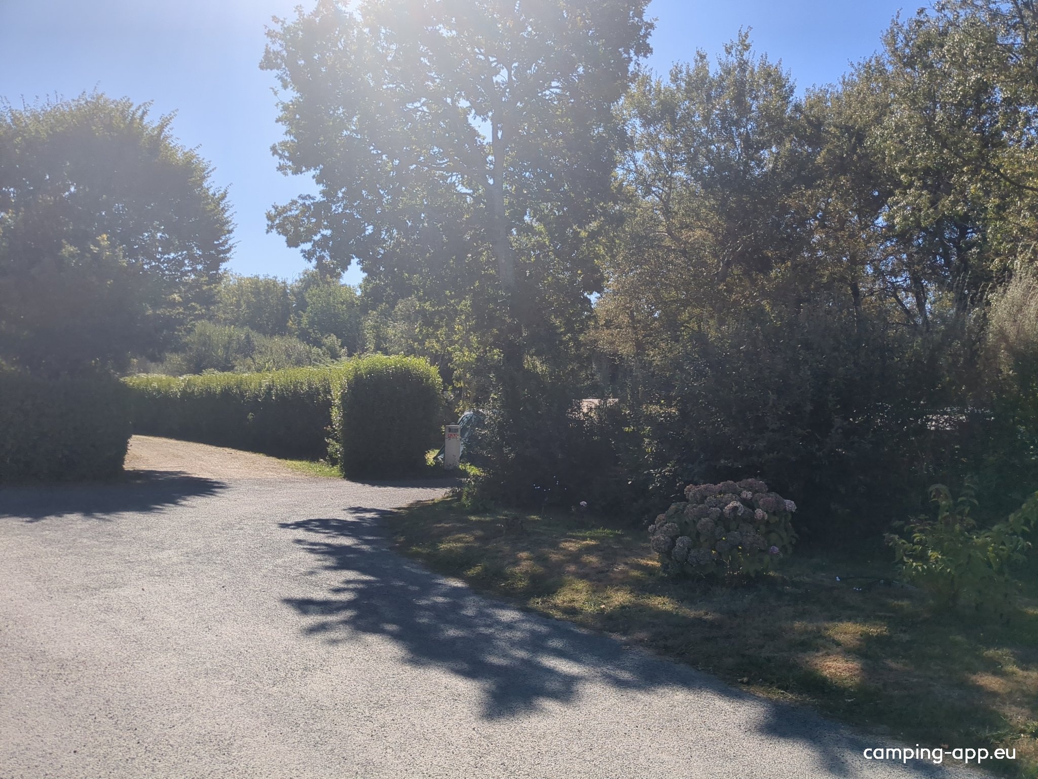 Camping Lanven *** — Sítio de acampamento in Plomeur