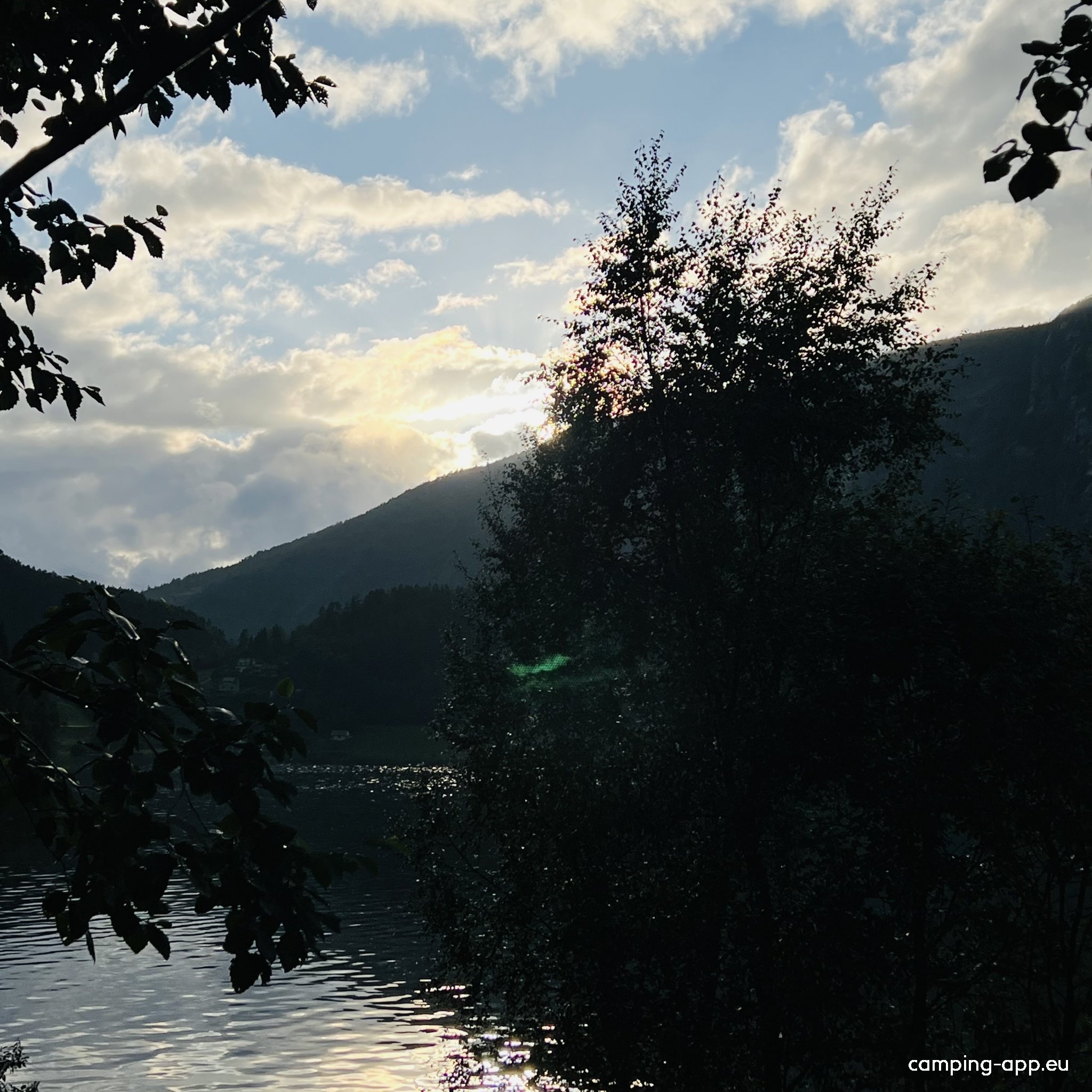 camping onder de dam — Campingplatz in Slootdorp