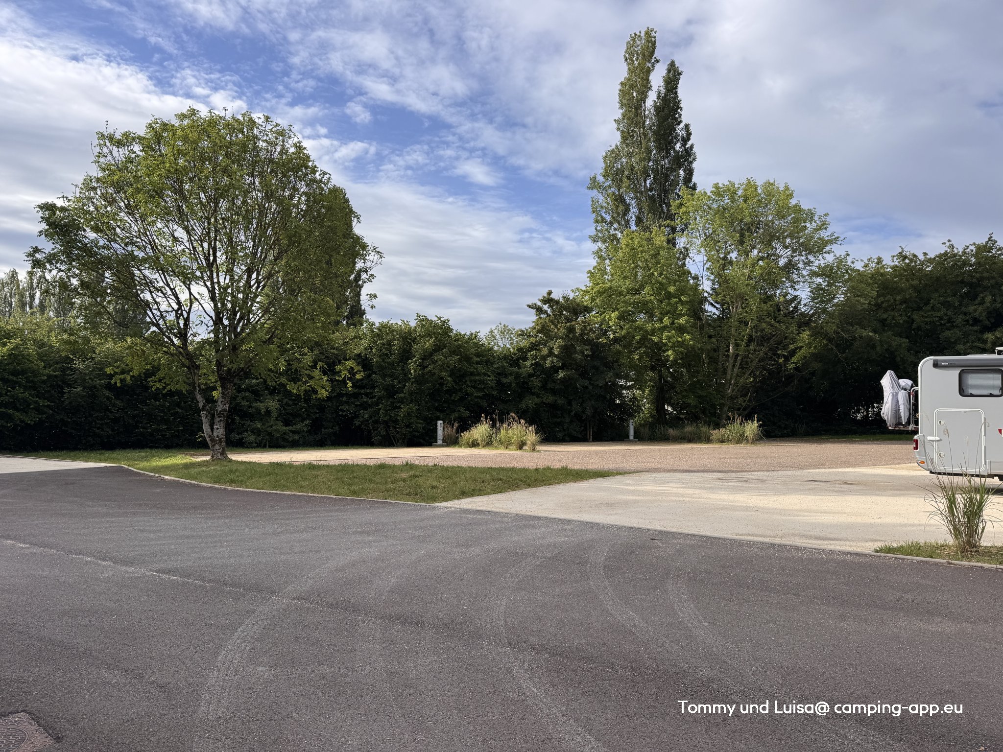 Stellplatz Vaivre-et-Montoille — Foto 3